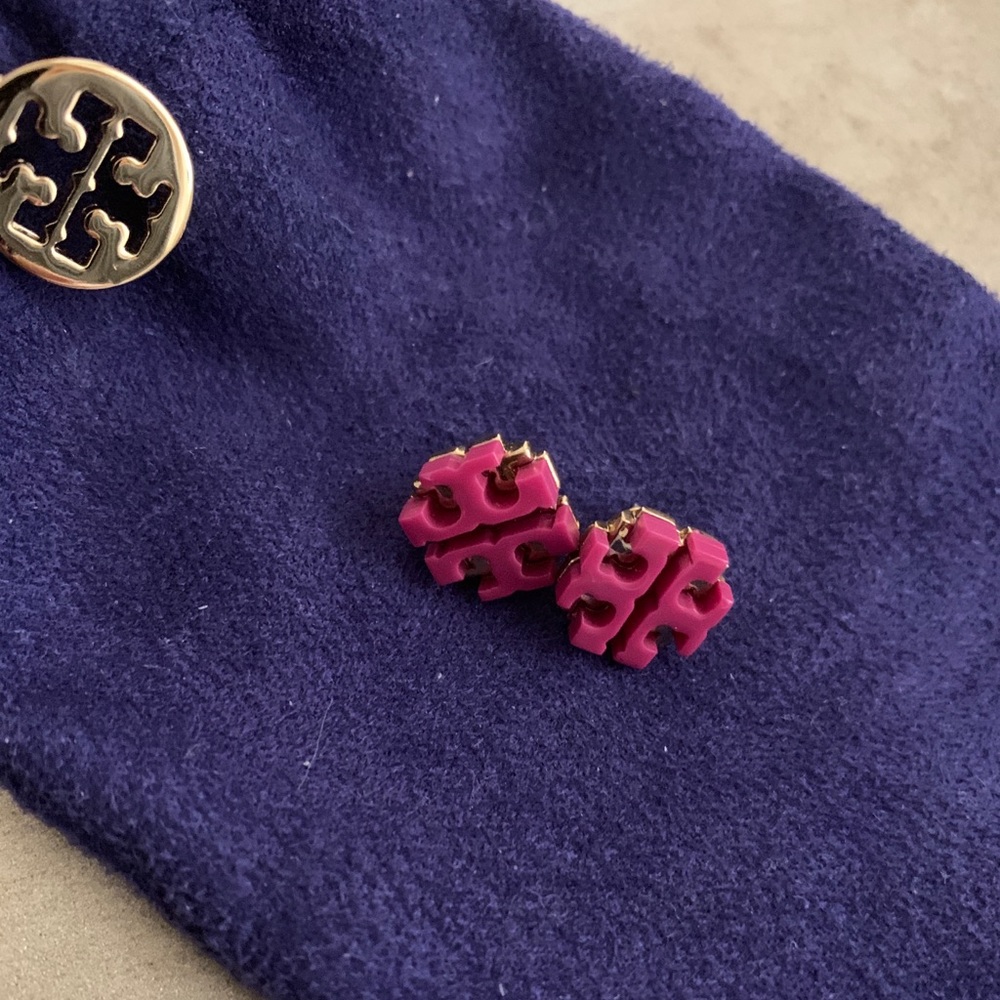 NEW Tory Burch earings